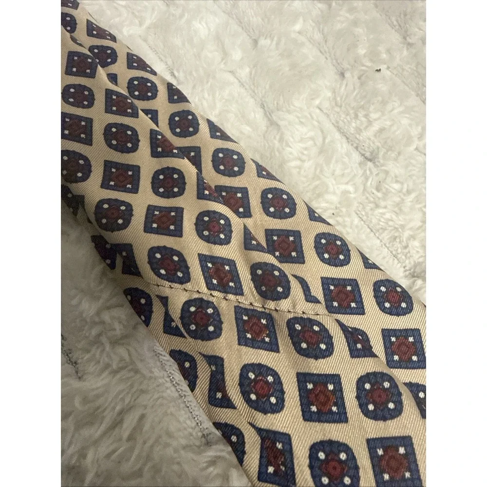 CHRISTIAN DIOR Khaki NAVY BLUE Red GEOMETRIC PATTERN SILK NECK TIE 42